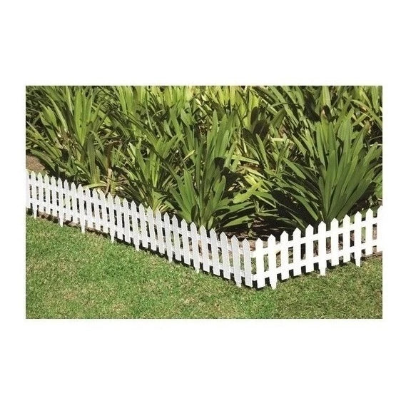 Kit com 24 Cercas Plásticas Decorativas para Jardim Inglês